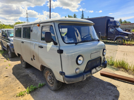 UAZ 7 мест 2.7 5MT — Б/У, 2024 г.