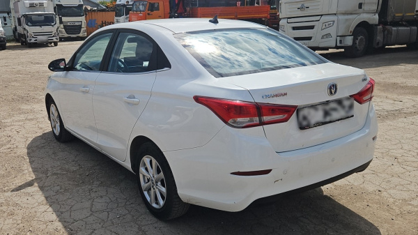 CHANGAN DLX 1.5 5DCT (I поколение) — Б/У, 2023 г.