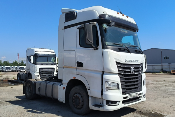 КАМАЗ 54901 4x2 Седельный тягач — Б/У, 2022 г.