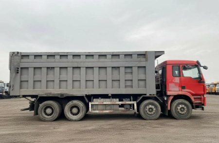 Shacman (Shaanxi) SX 8x4 Самосвал SX331863366 — Б/У, 2022 г.