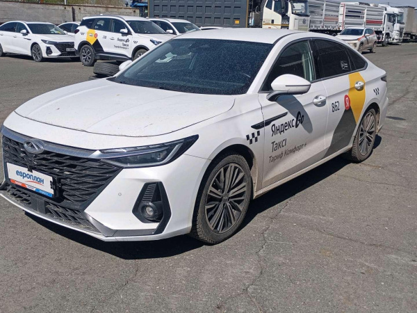 Chery Arrizo 8 — Б/У, 2023 г. (Ижевск, 126520 км)