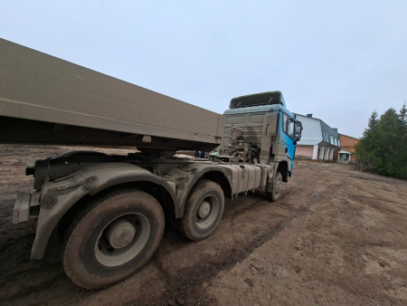 Shacman (Shaanxi) SX 6x6 Седельный тягач SX42586W385C — Б/У, 2023 г.