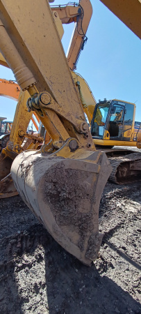 KOMATSU PC 220 Экскаватор PC 220-8M0 — Б/У, 2023 г.