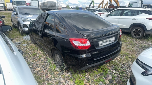 LADA Classic 1.6 90hp 5MT — Б/У, 2023 г.