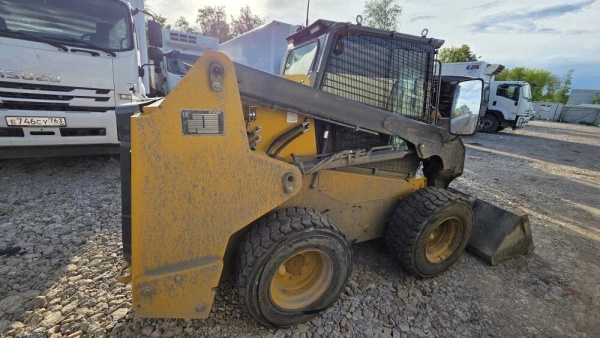 XCMG SR Мини погрузчик SR770RU — Б/У, 2024 г.