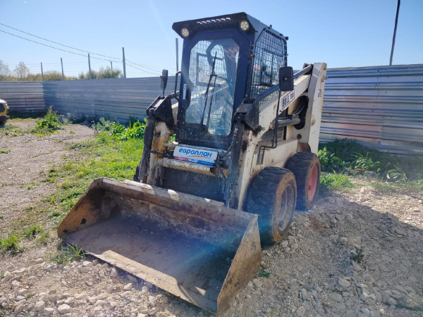 Bull (Qingzhou Huizhong Machinery Co., Ltd) SL700 — Б/У, 2023 г. (Московская область, 1084 м/ч)