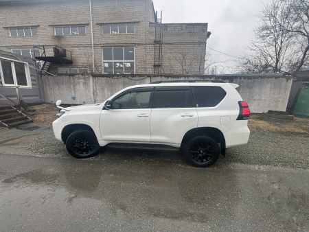 Toyota LAND CRUISER PRADO — Б/У, 2022 г.