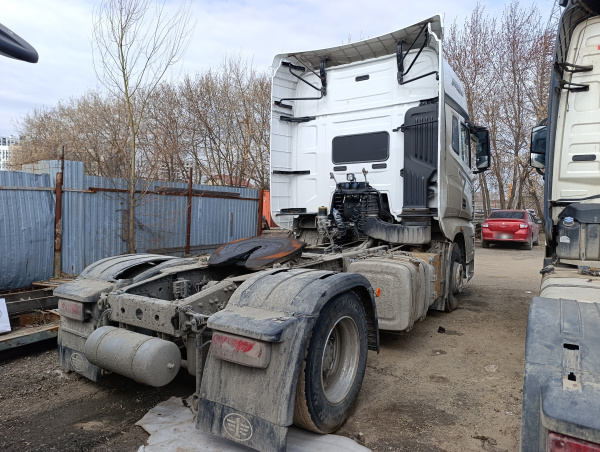 FAW CA4180P77K25E5 — Б/У, 2023 г.