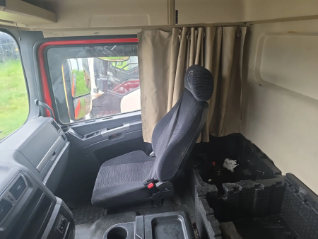SITRAK C7H 6x4 Седельный тягач ZZ4256V364HE — Б/У, 2023 г.