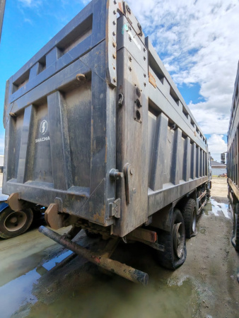Shacman (Shaanxi) SX 8x4 Самосвал SX331863366 — Б/У, 2024 г.