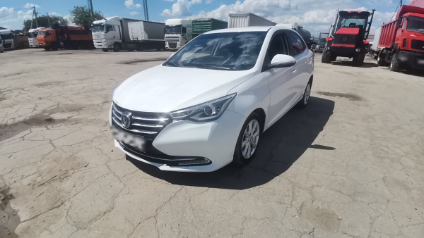 CHANGAN DLX 1.5 5DCT (I поколение) — Б/У, 2023 г.