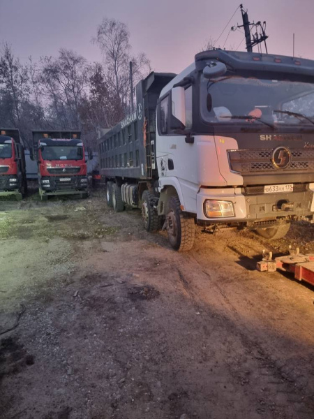 Shacman (Shaanxi) SX 8x4 Самосвал SX33186W366C — Б/У, 2022 г.
