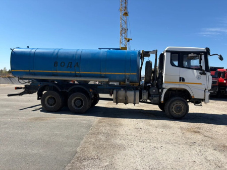 Shacman (Shaanxi) SX 6x6 Автоцистерна нефтепромысловая 467263-20 — Б/У, 2024 г.