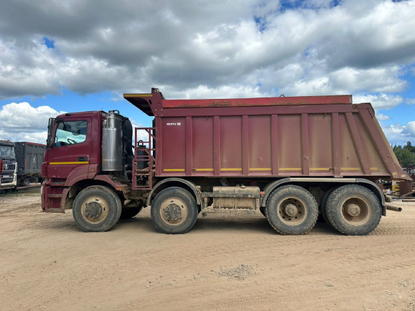 КамАЗ 65801 8x4 Самосвал 65801-001-68 — Б/У, 2024 г.