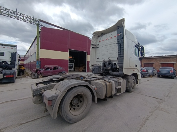 DONGFENG DFH4180 — Б/У, 2023 г.