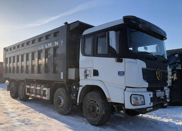 Shacman (Shaanxi) SX 8x4 Самосвал SX331863366 — Б/У, 2022 г.