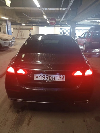 Mercedes-Benz E-CLASS — Б/У, 2025 г.