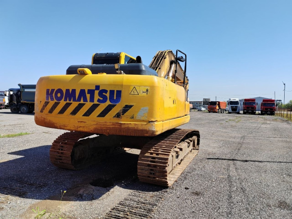 KOMATSU PC210 Экскаватор — Б/У, 2022 г.