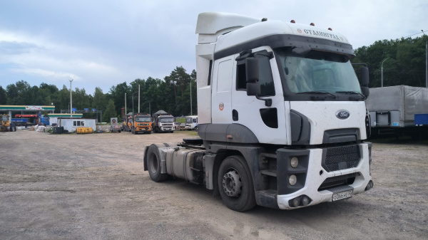 FORD Cargo 4x2 Седельный тягач — Б/У, 2019 г.