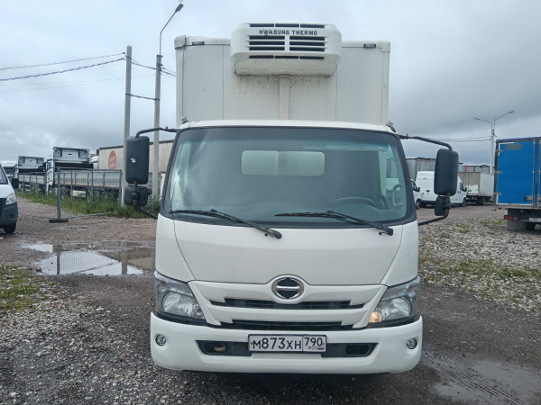 Центртранстехмаш АФ-4771 на шасси HINO 300 4x2 изотермический/рефрижератор с гидробортом АФ-477100-02 — Б/У, 2022 г.