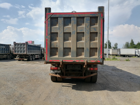 FAW J6 8x4 Самосвал СА3310Р66K24T4E5 — Б/У, 2023 г.