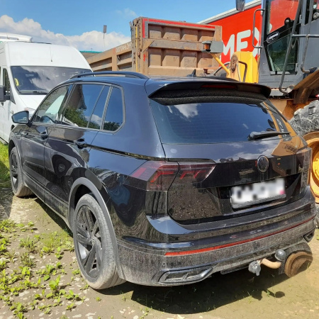 VOLKSWAGEN R-Line 2.0 TSI 220hp 7DSG 4Motion — Б/У, 2021 г.