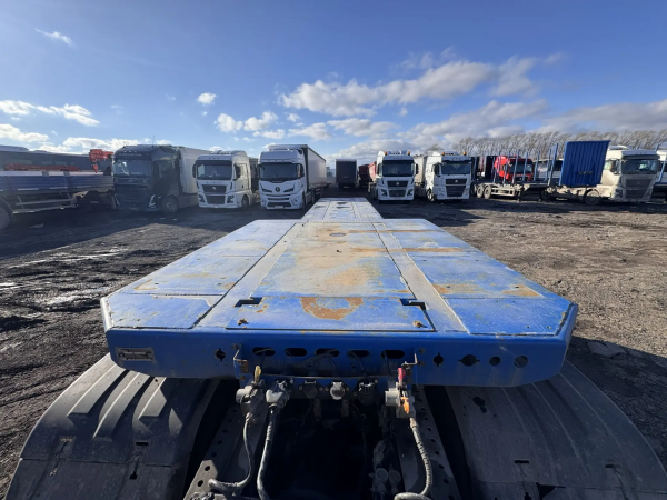 ЧМЗАП 9906 Полуприцеп тяжеловоз 3 оси 99064H-05 — Б/У, 2023 г.