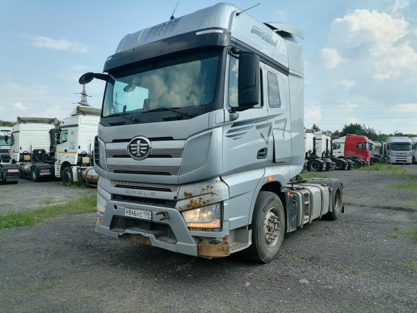 FAW J7 4x2 Седельный тягач CA4180P77K25E5 — Б/У, 2023 г.