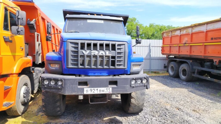 ПРОИЗВОДСТВЕННАЯ КОМПАНИЯ УНИВЕРСАЛЬНОЙ СПЕЦТЕХНИКИ 4679 на шасси Ural NEXT 5557 6x6 Самосвал 4679G2 — Б/У, 2023 г.