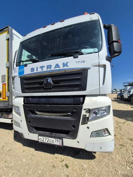 SITRAK C7H 4x2 Седельный тягач ZZ4186V361HE — Б/У, 2023 г.