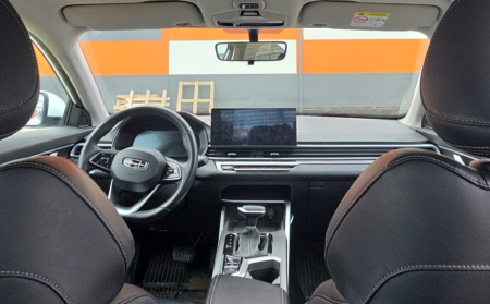 GEELY Flagship 1.5 AT — Б/У, 2024 г.