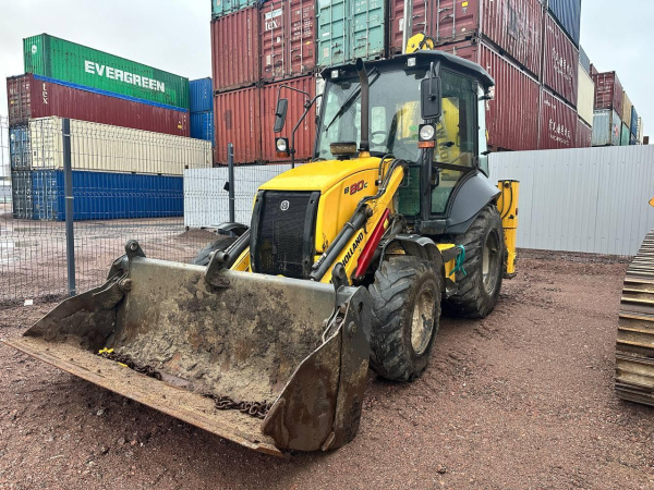 New Holland (CNH, Case New Holland Group) B80C — Б/У, 2024 г. (Санкт-Петербург, новый)