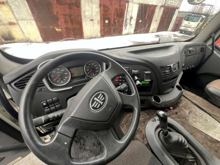 FAW СА3310Р66K24T4E5 — Б/У, 2022 г.