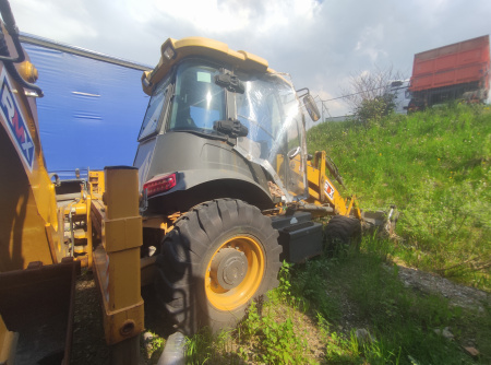 RUNMAX SE440 Экскаватор-погрузчик — Б/У, 2023 г.