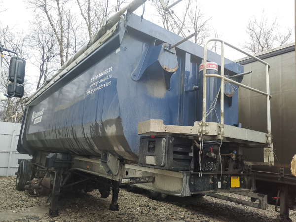 Grunwald 9453 Полуприцеп самосвальный 9453-0000010-50 — Б/У, 2023 г.
