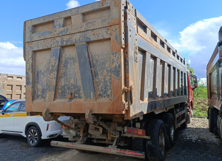 Shacman (Shaanxi) SX331863366 — Б/У, 2023 г.