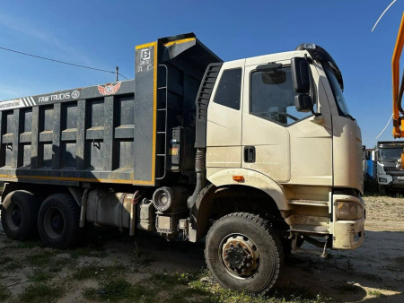 FAW J6 6x6 Самосвал CA3250P66K24L1TE5 — Б/У, 2022 г.