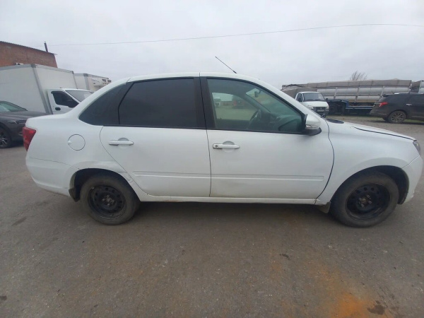 LADA GRANTA Classic 1.6 90hp 5MT — Б/У, 2023 г.