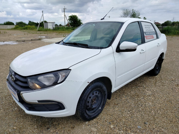Lada Granta седан — Б/У, 2023 г. (Краснодар, 141556 км)
