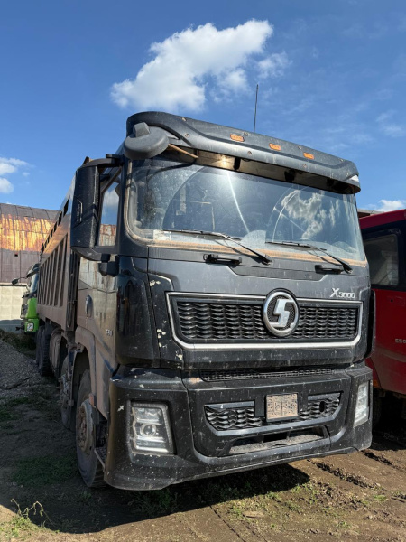 Shacman (Shaanxi) SX 8x4 Самосвал SX331863366 — Б/У, 2023 г.