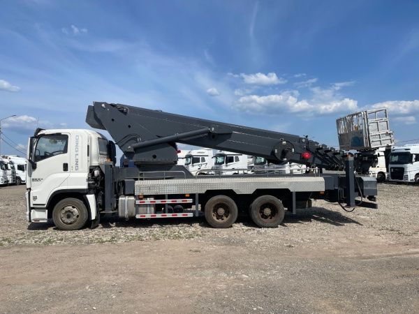 Isuzu Giga 6x4 Автовышка — Б/У, 2024 г.