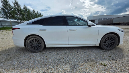 FAW Bestune B70 1.5 АТ EXCLUSIVE — Б/У, 2023 г.