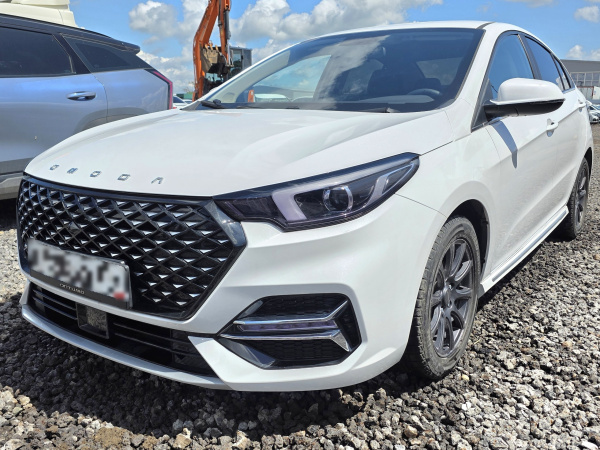 OMODA Classic 1.5 CVT (I Поколение) — Б/У, 2024 г.