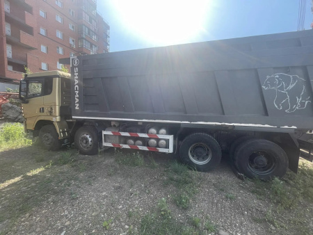 Shacman (Shaanxi) SX 8x4 Самосвал SX331863366 — Б/У, 2024 г.