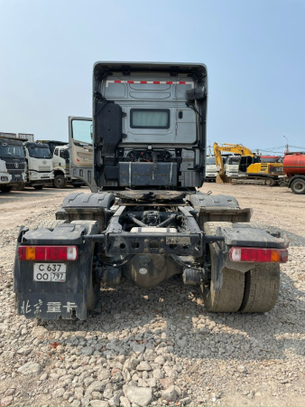 BEIJING BJ 6x4 Седельный тягач BJ4250D6CP-02 — Б/У, 2023 г.