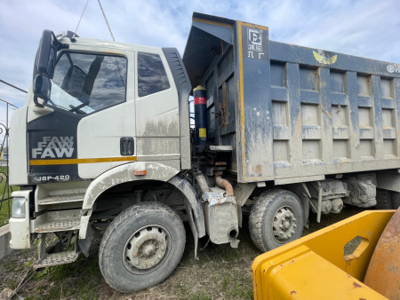 FAW J6 8x4 Самосвал СА3310Р66K24T4E5 — Б/У, 2023 г.