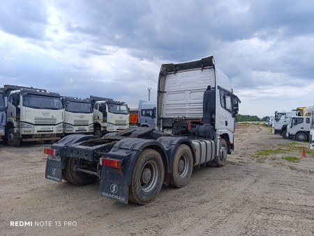 Shacman (Shaanxi) SX 6x4 Седельный тягач SX42584V324 — Б/У, 2022 г.