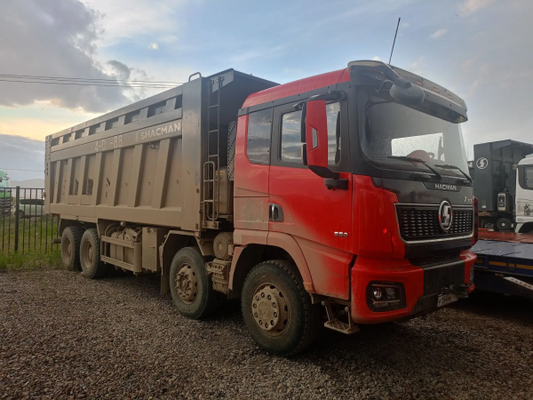 Shacman (Shaanxi) SX 8x4 Самосвал SX331863366 — Б/У, 2024 г.