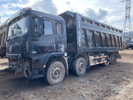 Shacman (Shaanxi) SX 8x4 Самосвал SX331863366 — Б/У, 2023 г.