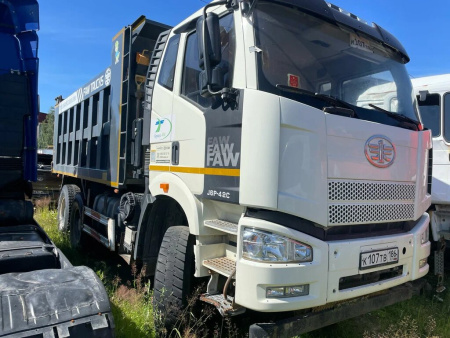 FAW J6 6x6 Самосвал CA3250P66K24L1TE5 — Б/У, 2022 г.